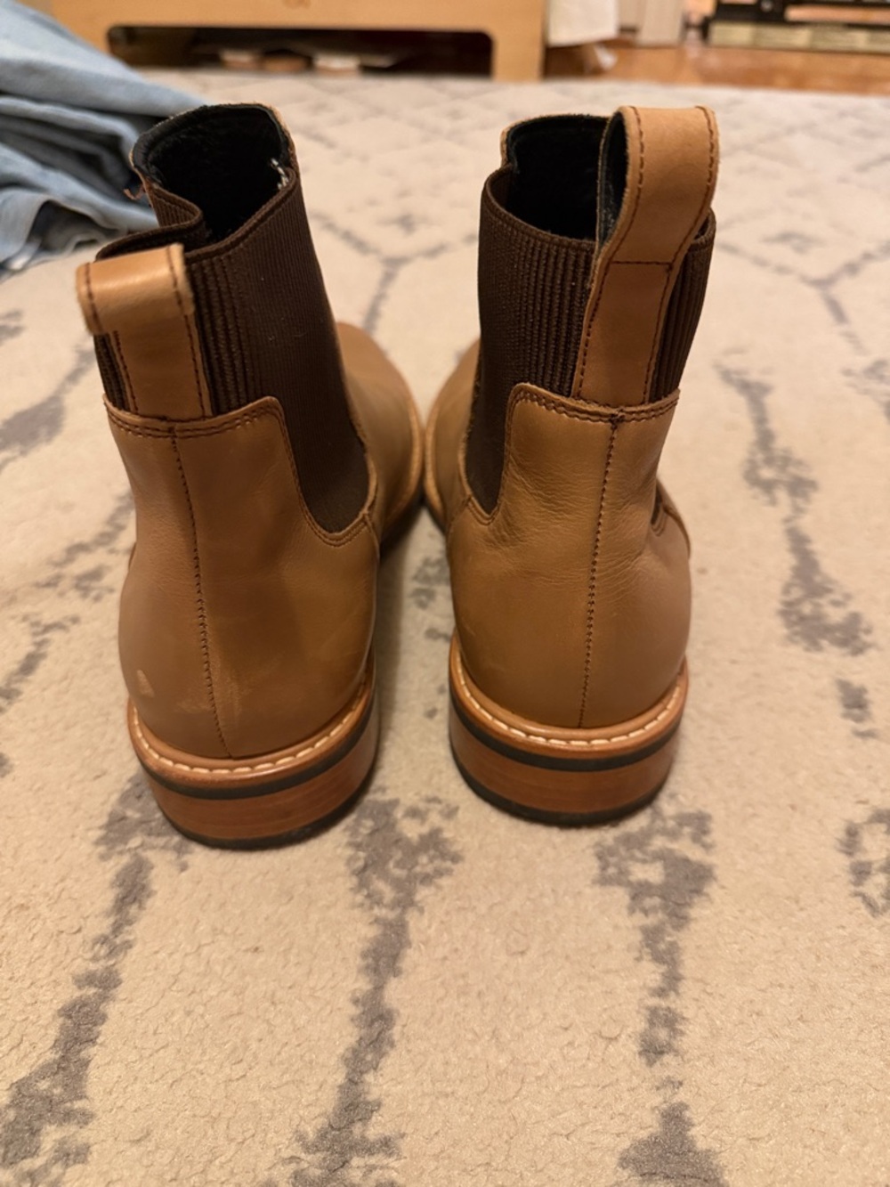 Nisolo Carmen Chelsea Boot in Almond US women’s size 9 - Picture 5 of 7